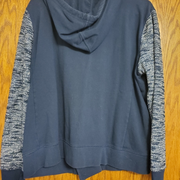 Hoodie - Picture 2 of 3